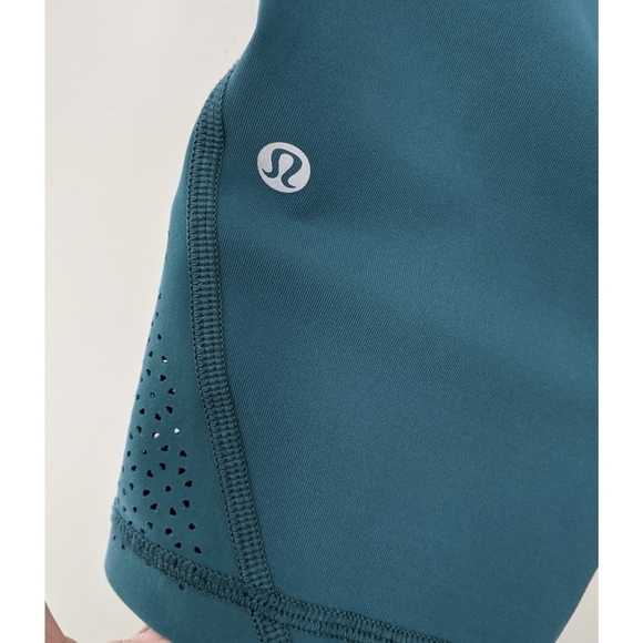 Lululemon Ready to Race Crop 21" Inseam in Deep Cove Size 8 - Picture 10 of 11